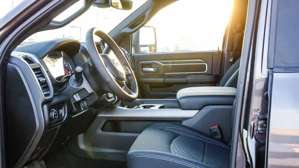 New 2026 RAM 2500 Big Horn AWD/4WD image 21