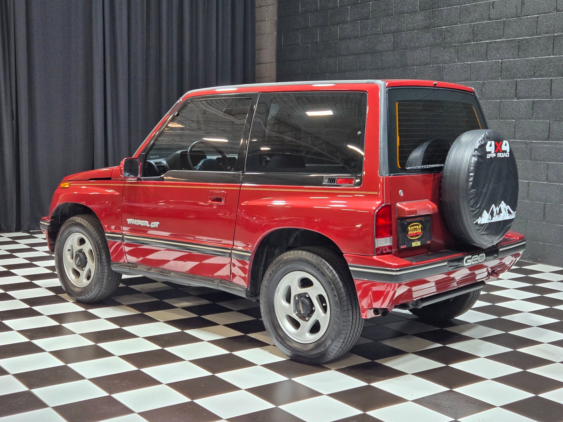 Used 1995 Geo Tracker Lsi AWD/4WD image 3
