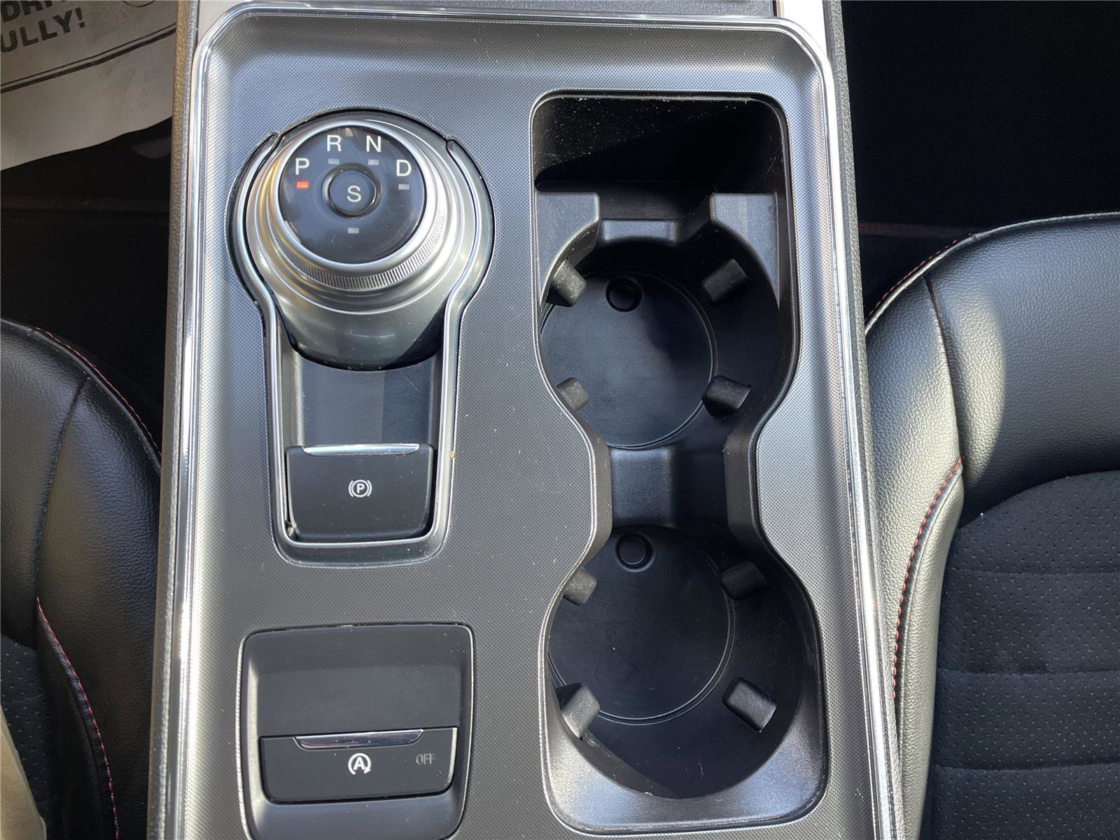 Used 2023 Ford Edge ST-Line image 21