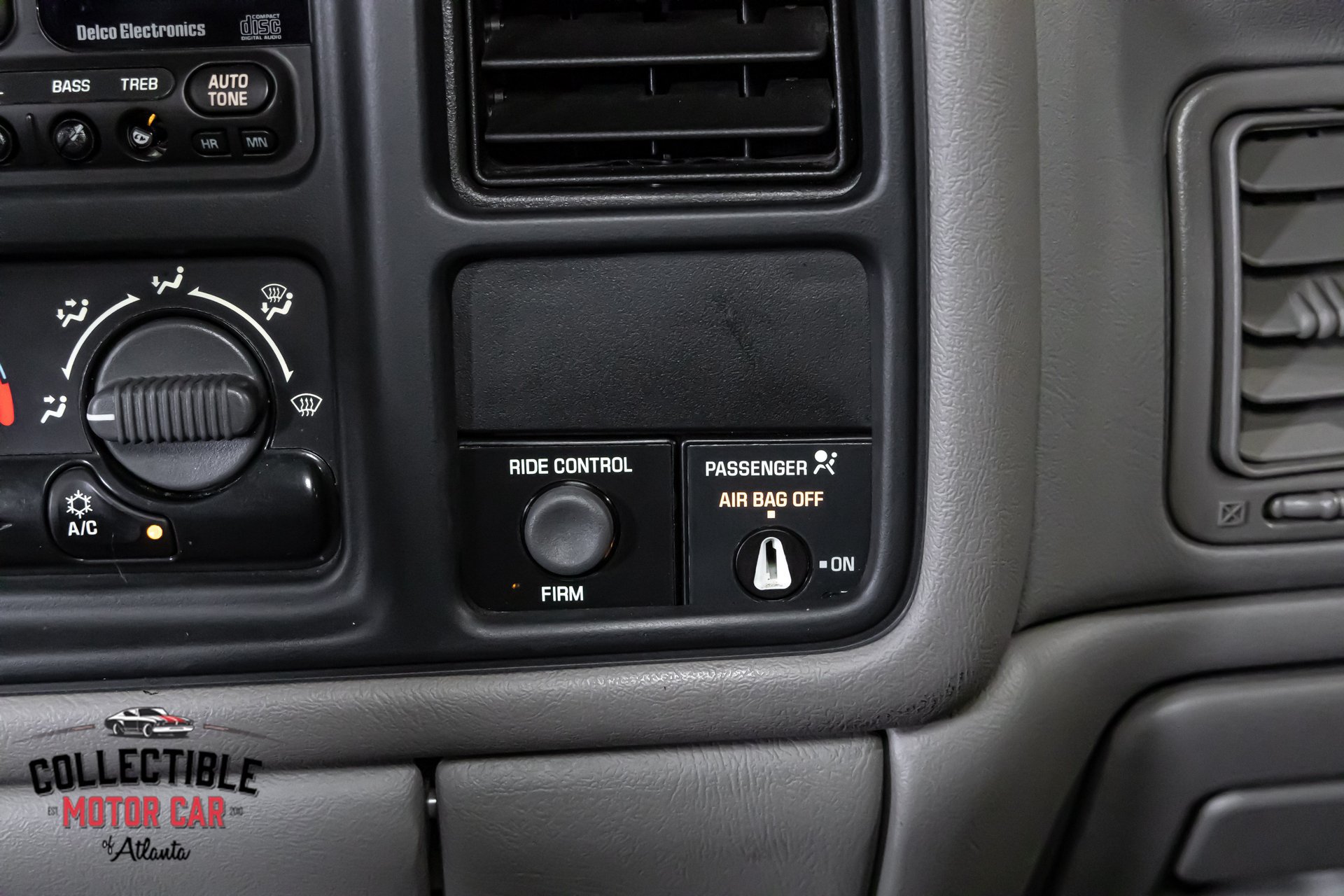 Used 2000 GMC Sierra 1500 2WD Extended Cab w/ Convenience Plus Group image 76