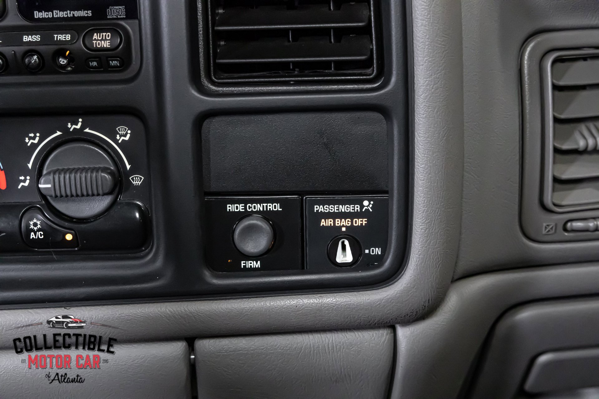 Used 2000 GMC Sierra 1500 2WD Extended Cab w/ Convenience Plus Group image 76