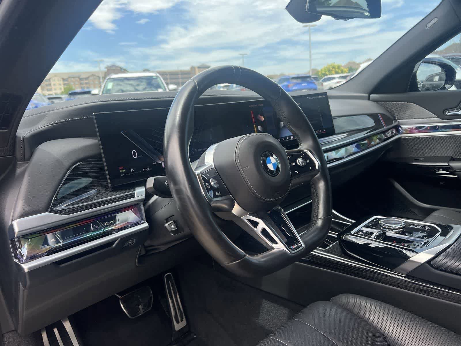 Used 2024 BMW 740i RWD image 8