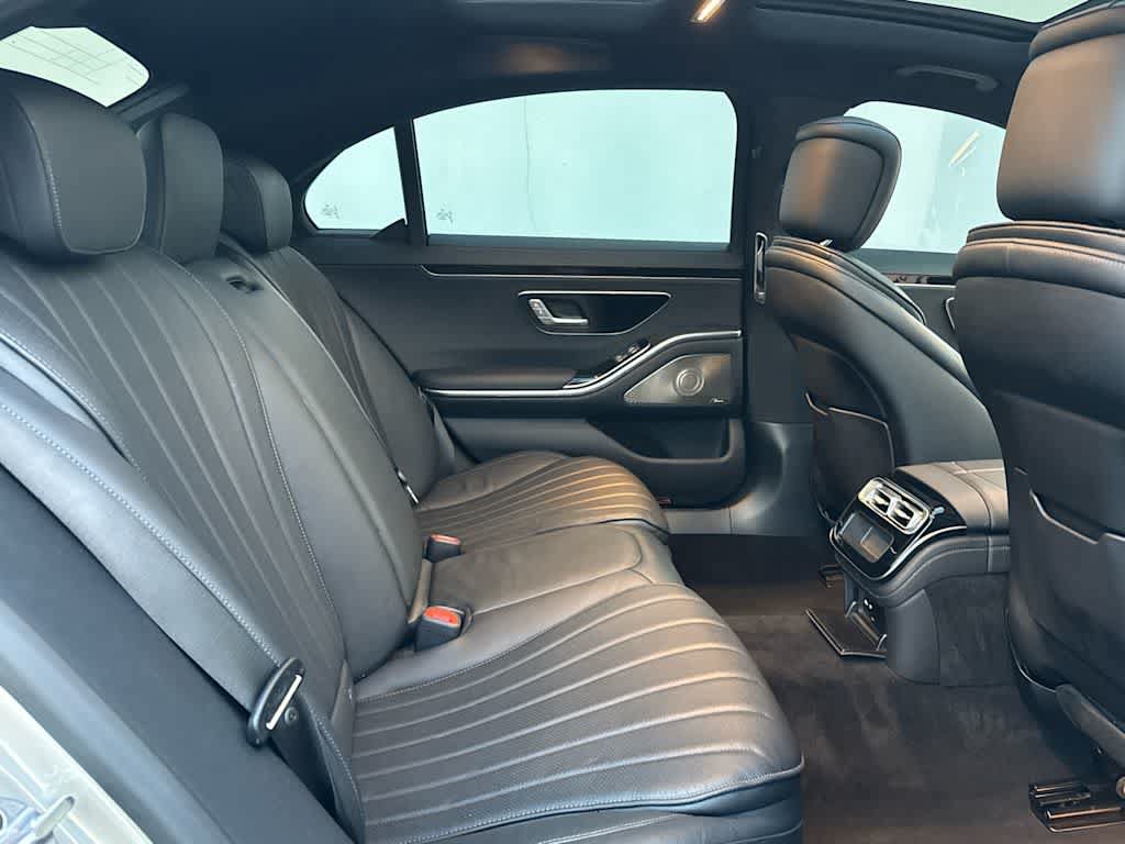 Used 2022 Mercedes-Benz S 580 4MATIC Sedan image 29