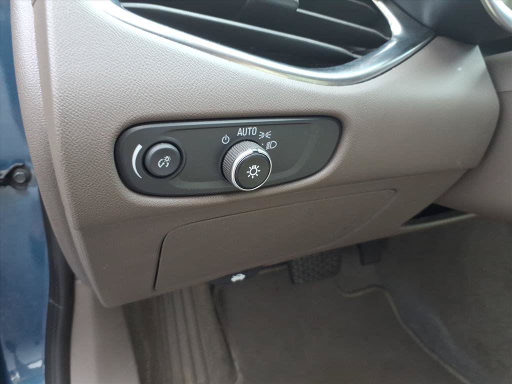 Used 2024 Chevrolet Malibu LT FWD image 26