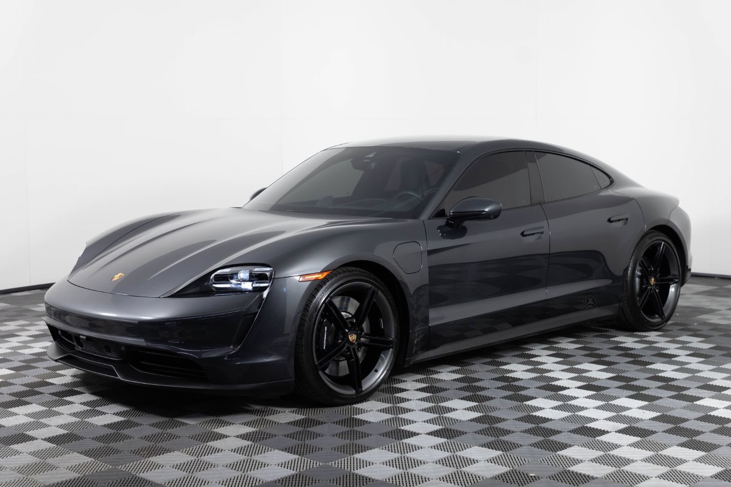 Used 2023 Porsche Taycan 4S w/ Premium Package AWD/4WD image 1