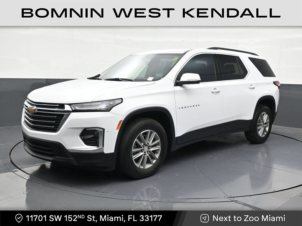 Used 2024 Chevrolet Traverse LT