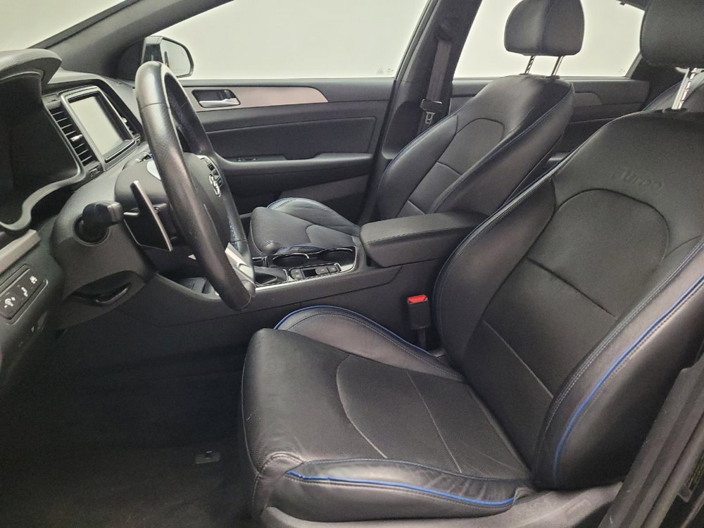 Used 2019 Hyundai Sonata Limited image 17