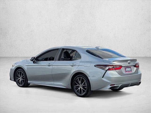 Used 2024 Toyota Camry SE image 8