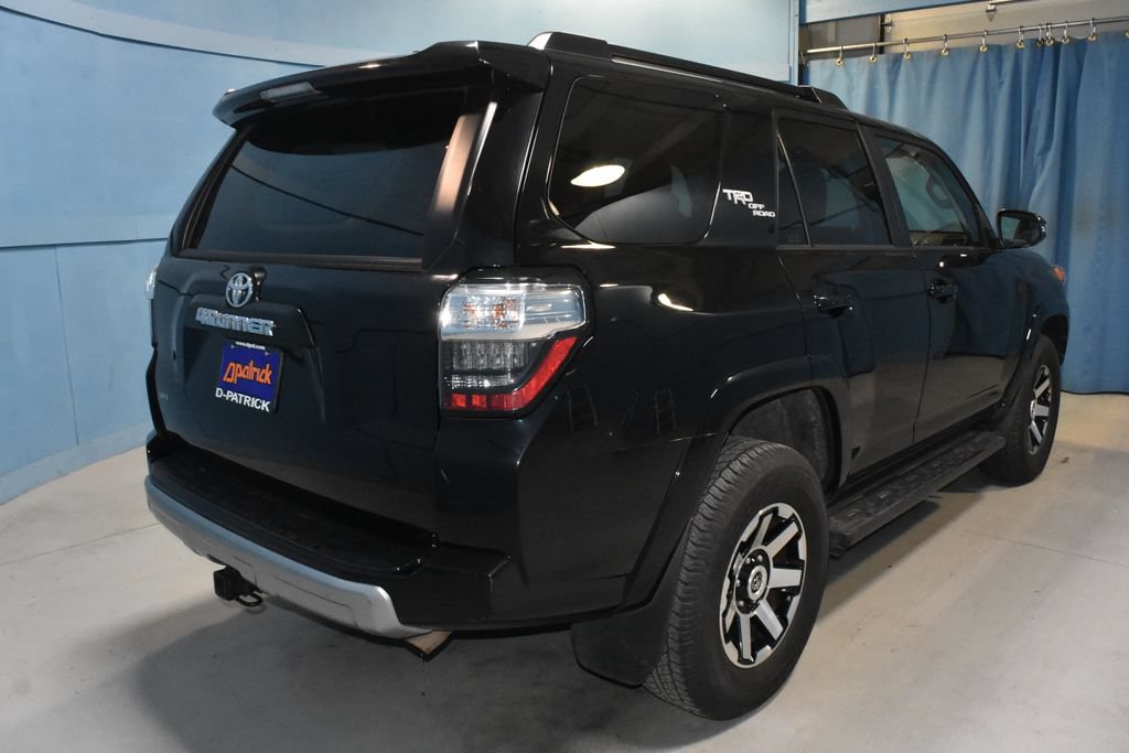 Used 2024 Toyota 4Runner TRD Off-Road Premium AWD/4WD image 27