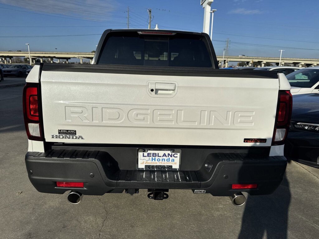 New 2025 Honda Ridgeline TrailSport image 5