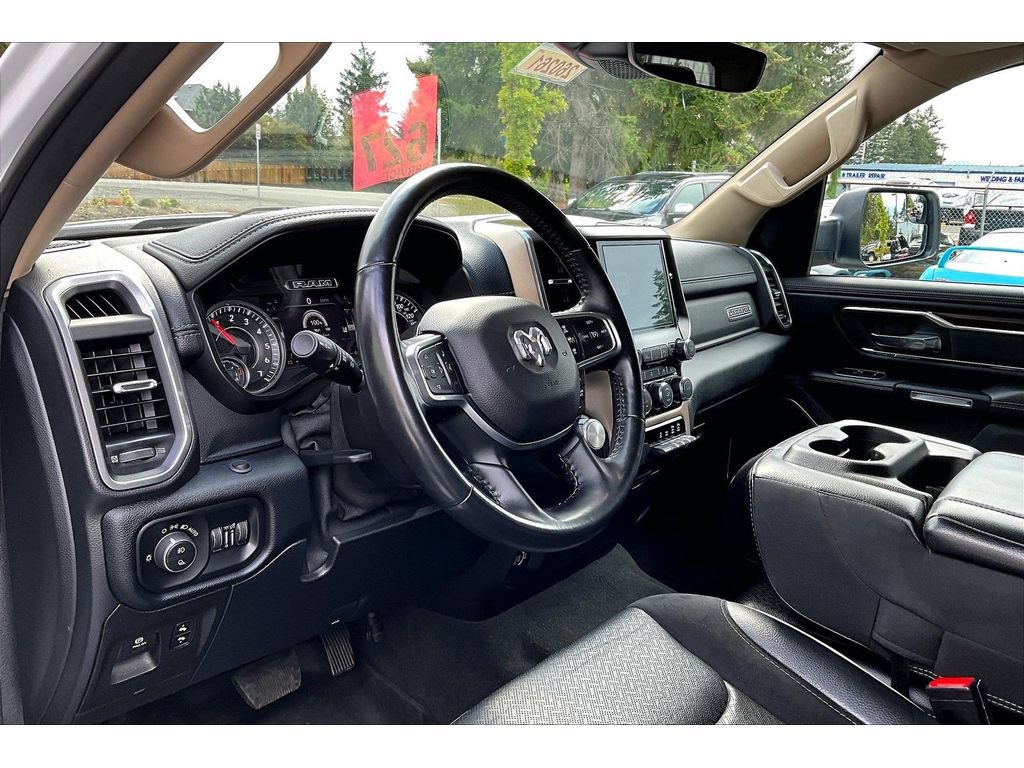 Used 2021 RAM 1500 Laramie AWD/4WD image 14
