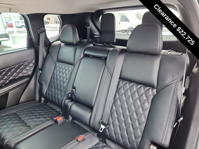 Used 2023 Mitsubishi Outlander SEL image 25