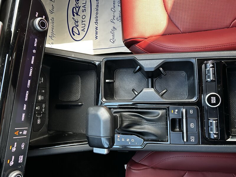 Used 2025 Kia K5 GT-Line w/ GT-Line Premium Package FWD image 22