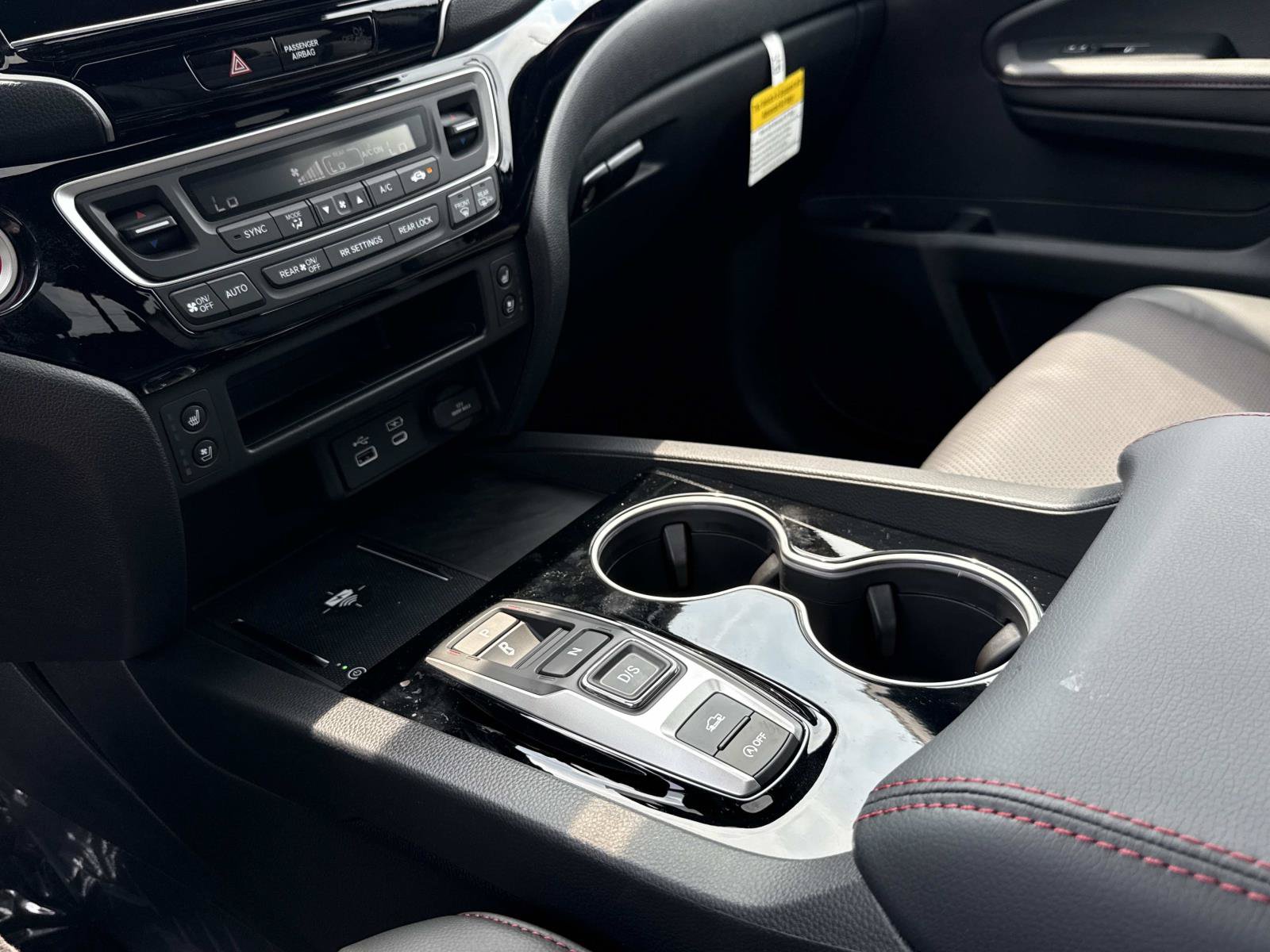 New 2026 Honda Ridgeline Black Edition image 8