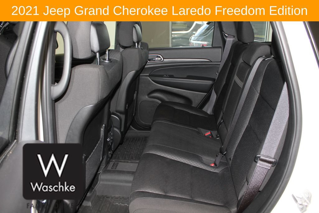 Used 2021 Jeep Grand Cherokee Freedom Edition AWD/4WD image 18