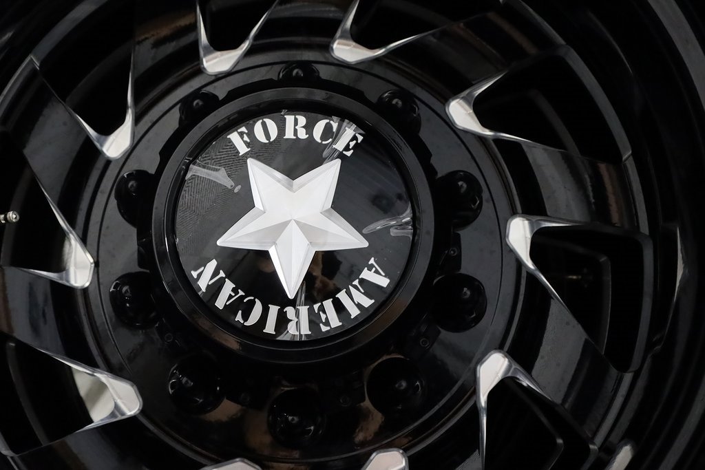 Used 2024 GMC Sierra 3500 Denali Ultimate image 54