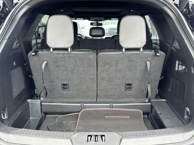 Used 2024 Ford Explorer ST-Line w/ Class IV Trailer Tow Package AWD/4WD image 16