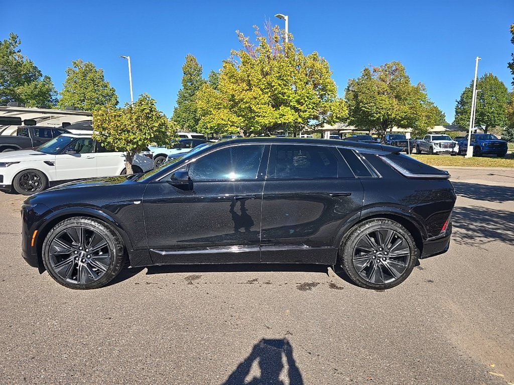 Used 2024 Cadillac Lyriq Sport w/ Nappa Leather Package AWD/4WD image 2