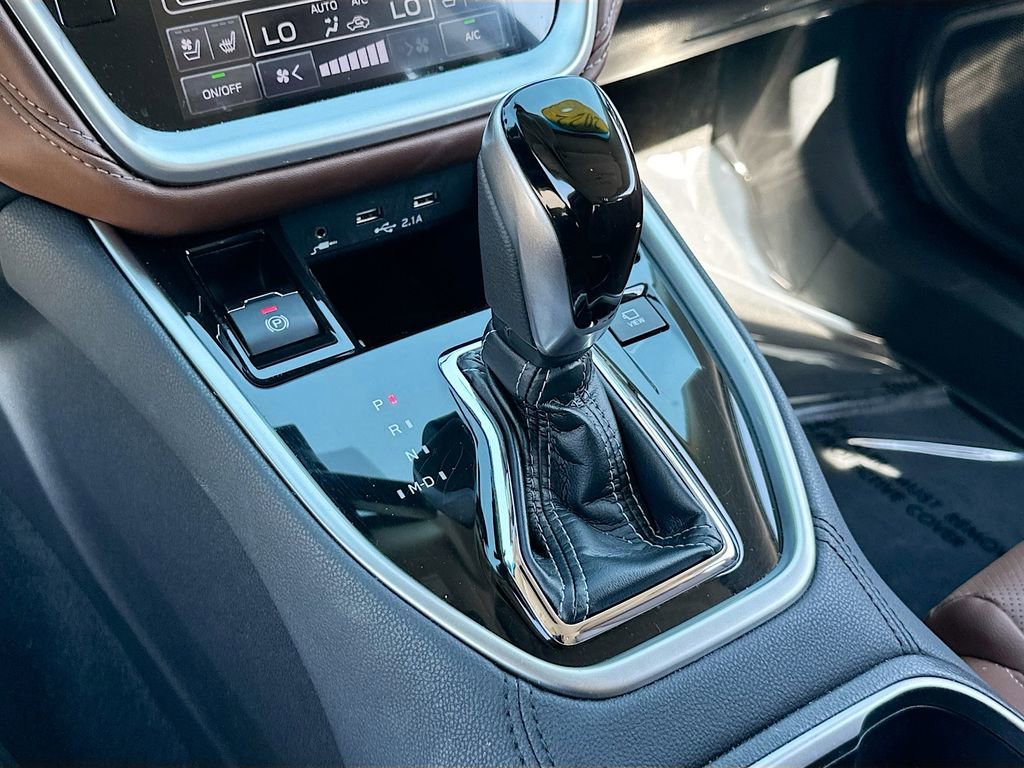 Used 2022 Subaru Outback Touring image 17