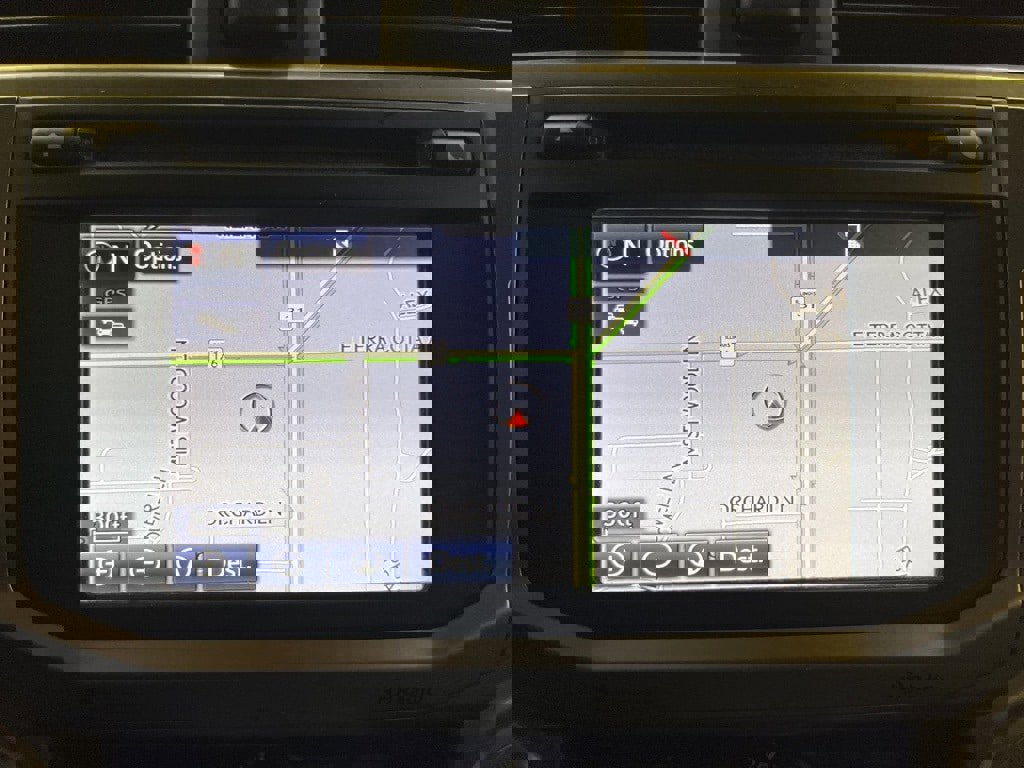 Used 2014 Toyota 4Runner image 19