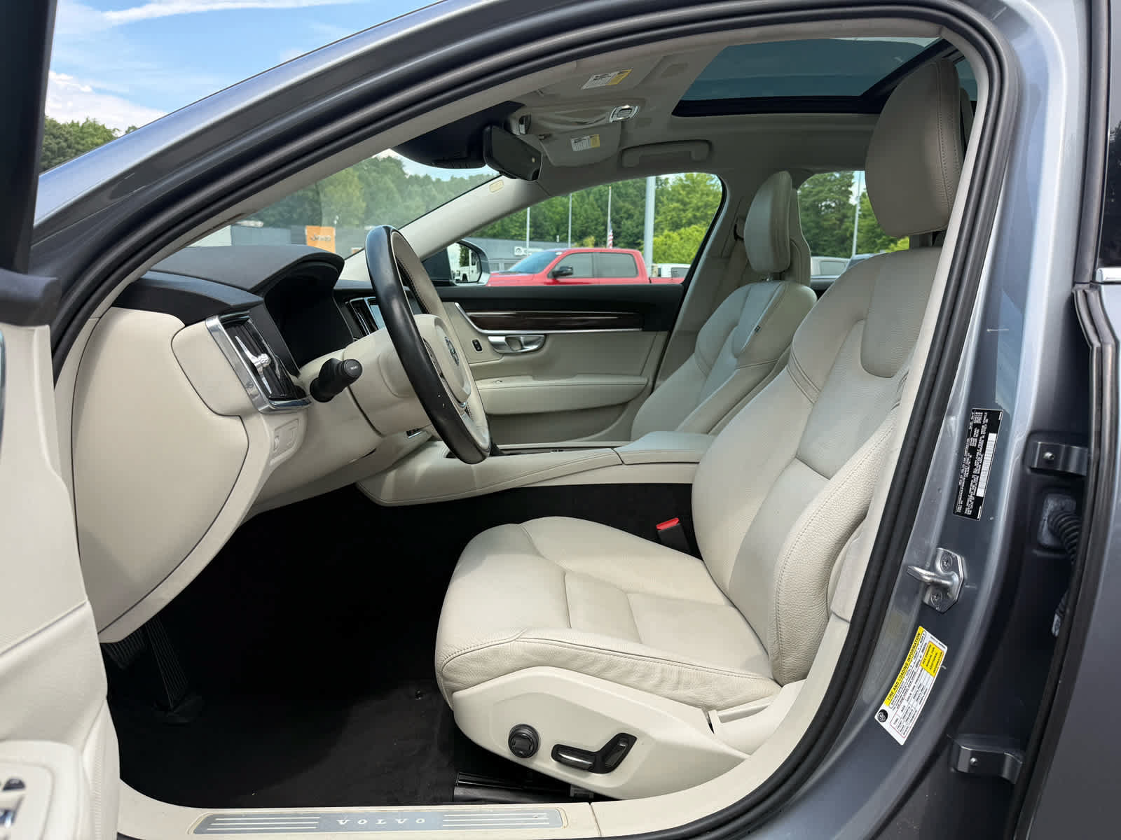 Used 2018 Volvo S90 T5 Momentum AWD/4WD image 12