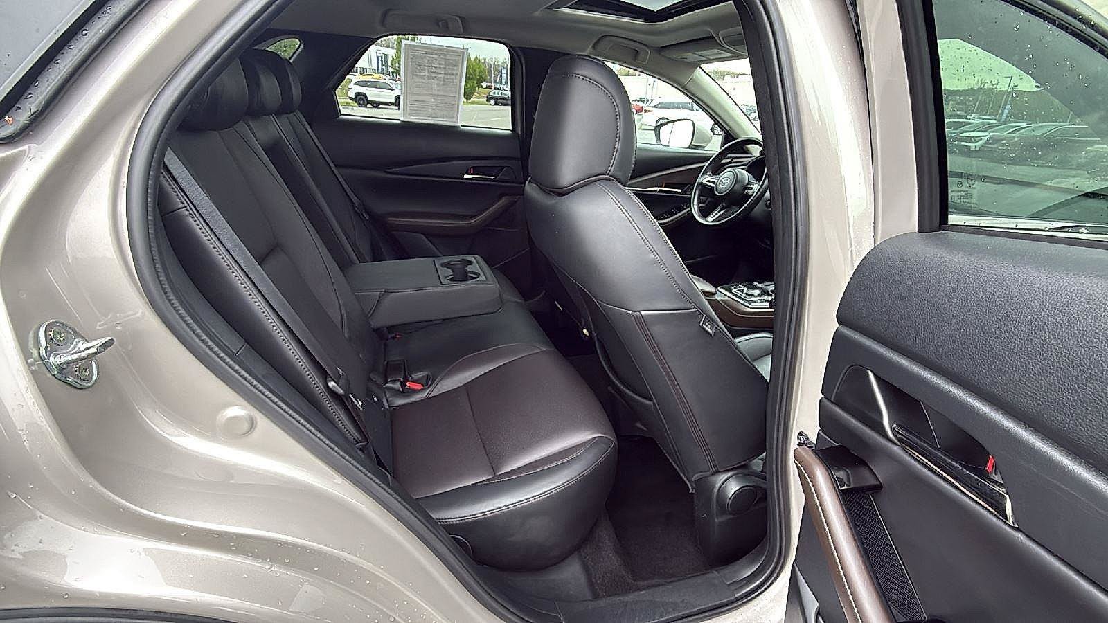 Used 2023 MAZDA CX-30 AWD 2.5 S w/ Premium Package image 18