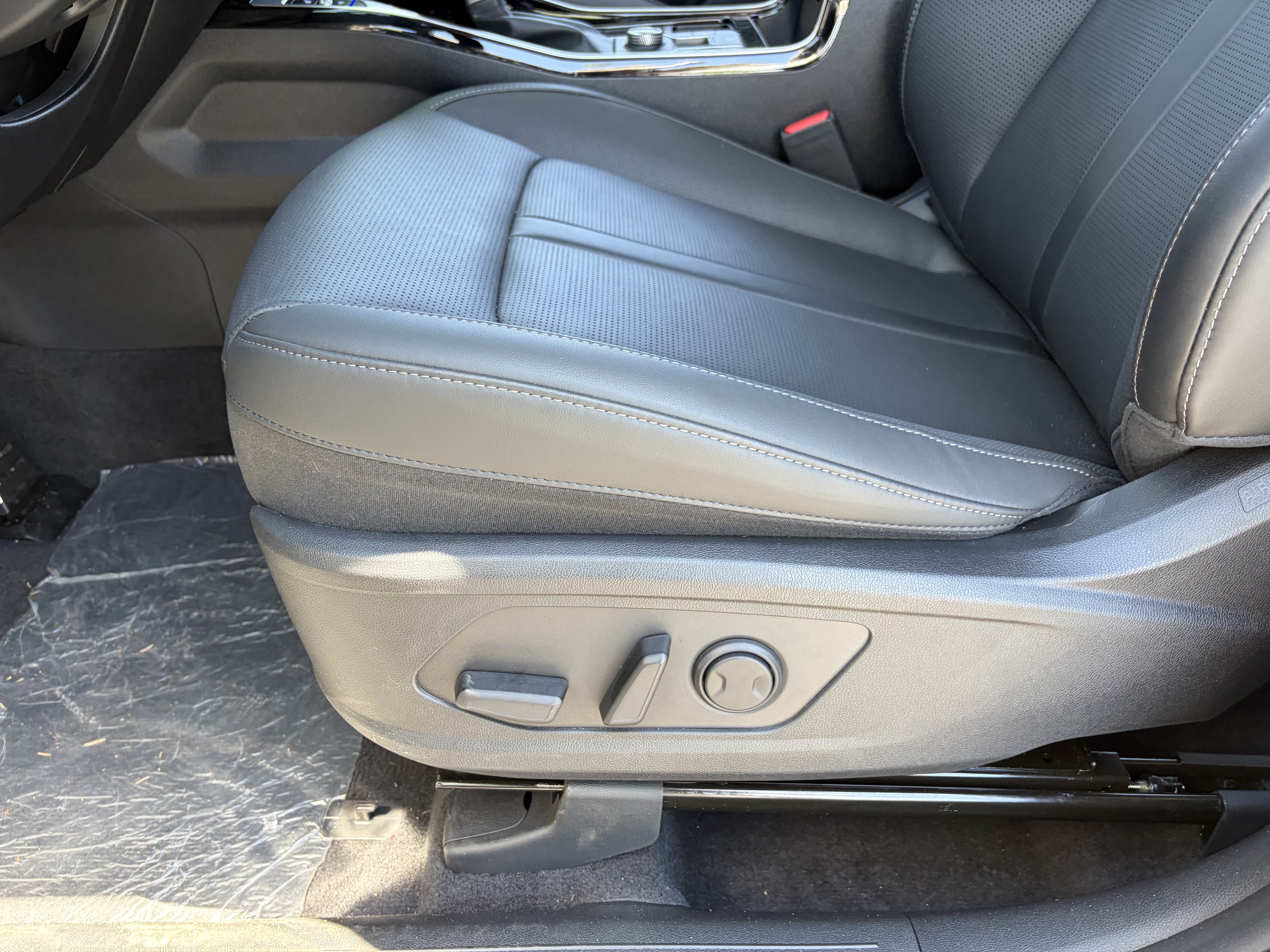 New 2026 Kia Sorento SX FWD image 19