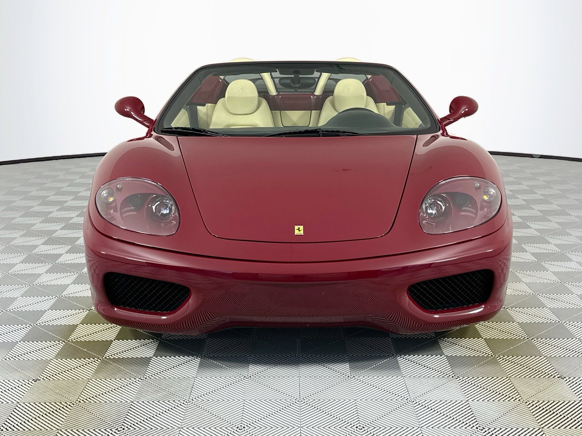Used 2004 Ferrari 360 Spider image 2