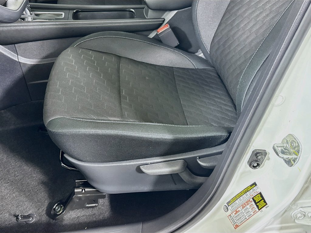 Used 2024 Nissan Kicks SV FWD image 22