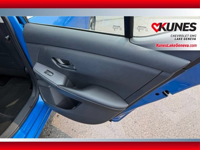 Used 2024 Nissan Sentra SV FWD image 16
