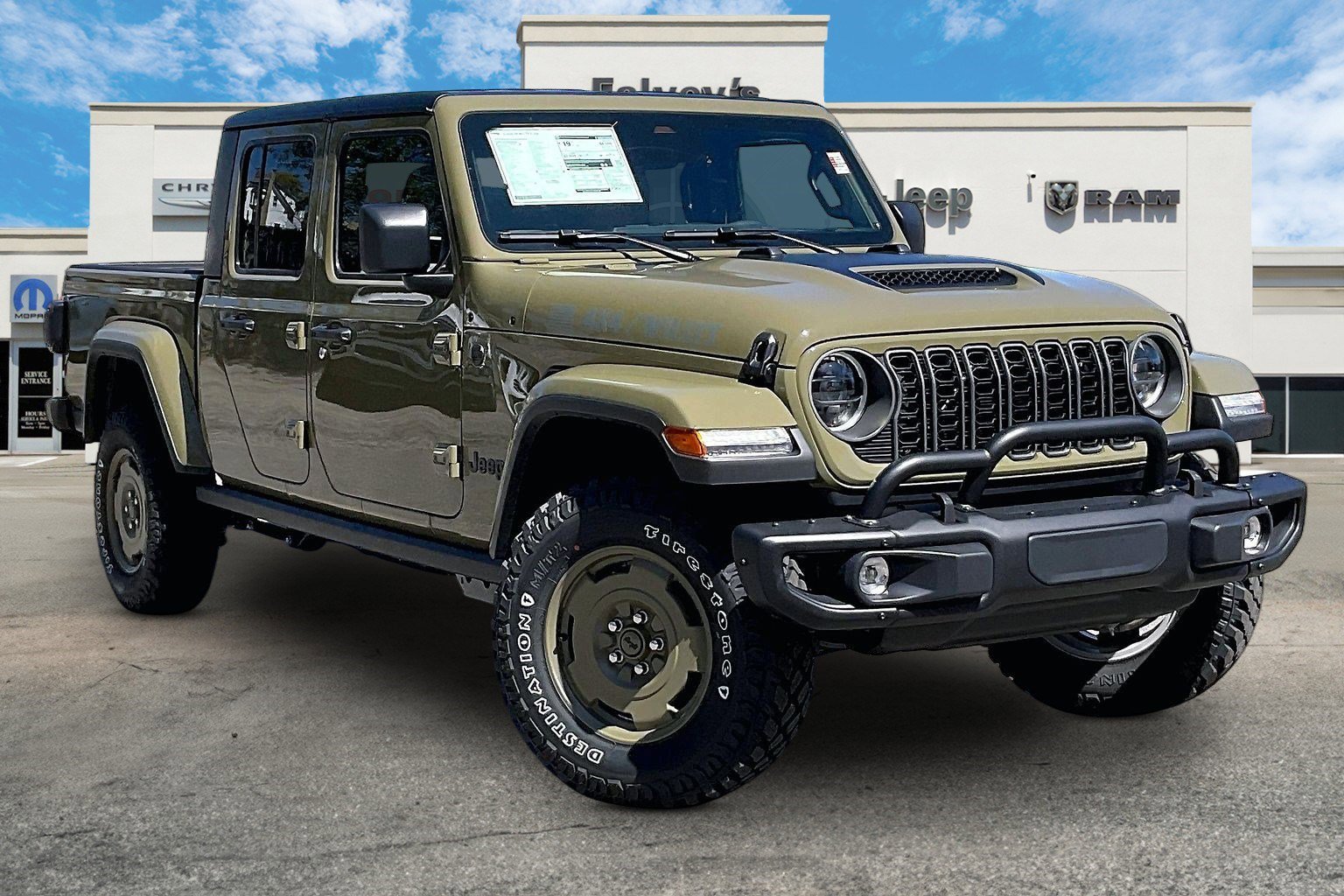 New 2026 Jeep Gladiator Sport AWD/4WD image 2