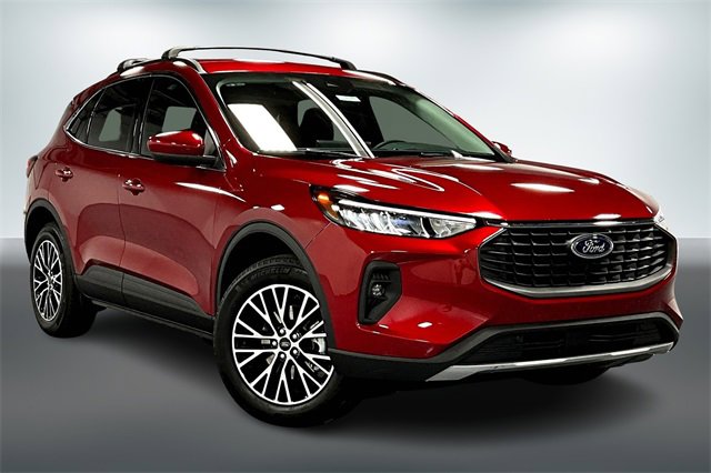 New 2025 Ford Escape SE