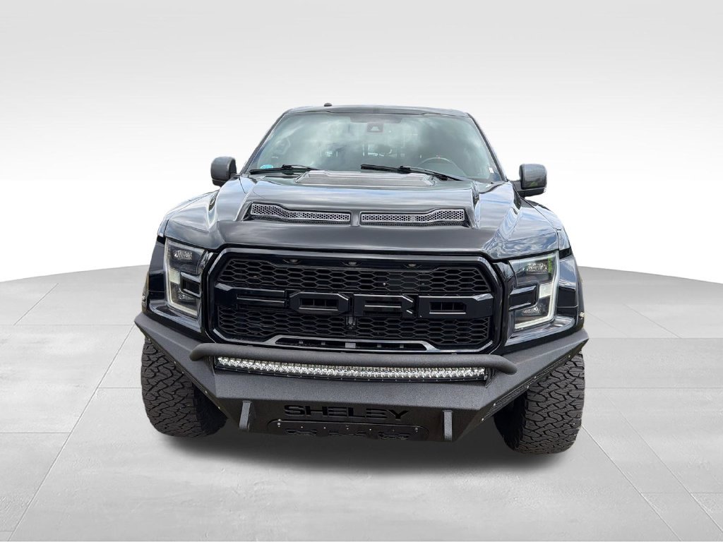 Used 2017 Ford F150 Raptor w/ Equipment Group 802A Luxury AWD/4WD image 8