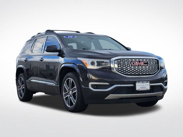 Used 2019 GMC Acadia Denali w/ Technology Package AWD/4WD image 3