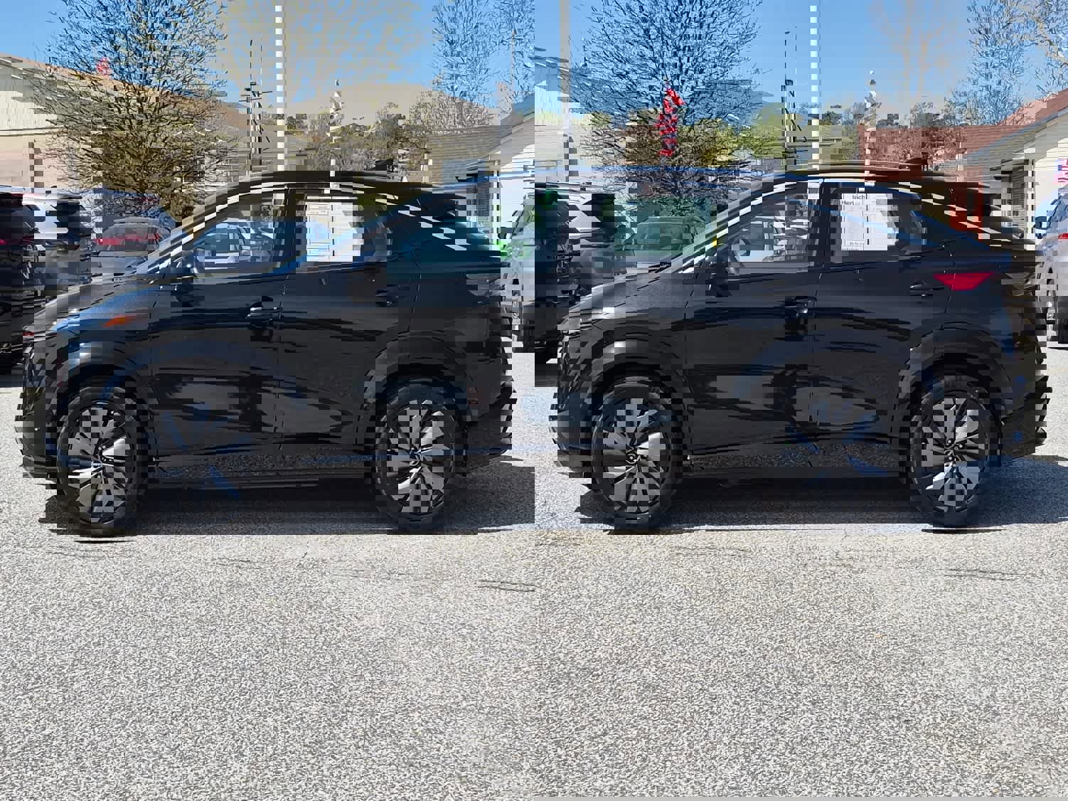 Used 2023 Nissan Ariya FWD image 5