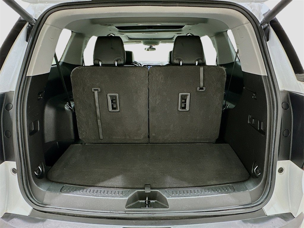 Used 2020 GMC Acadia AT4 w/ LPO, Adventure Package image 28