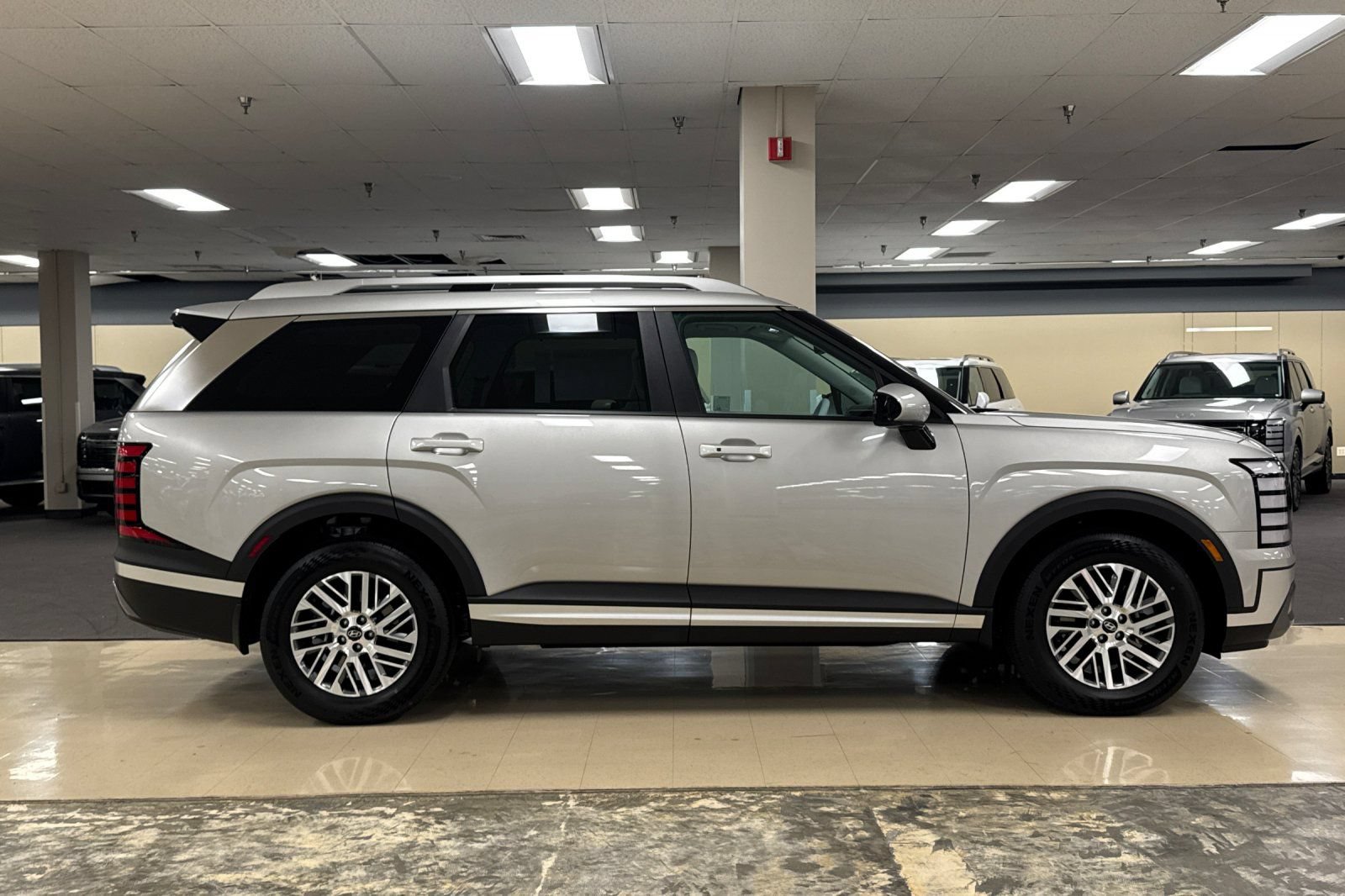 New 2026 Hyundai Palisade SEL FWD image 3