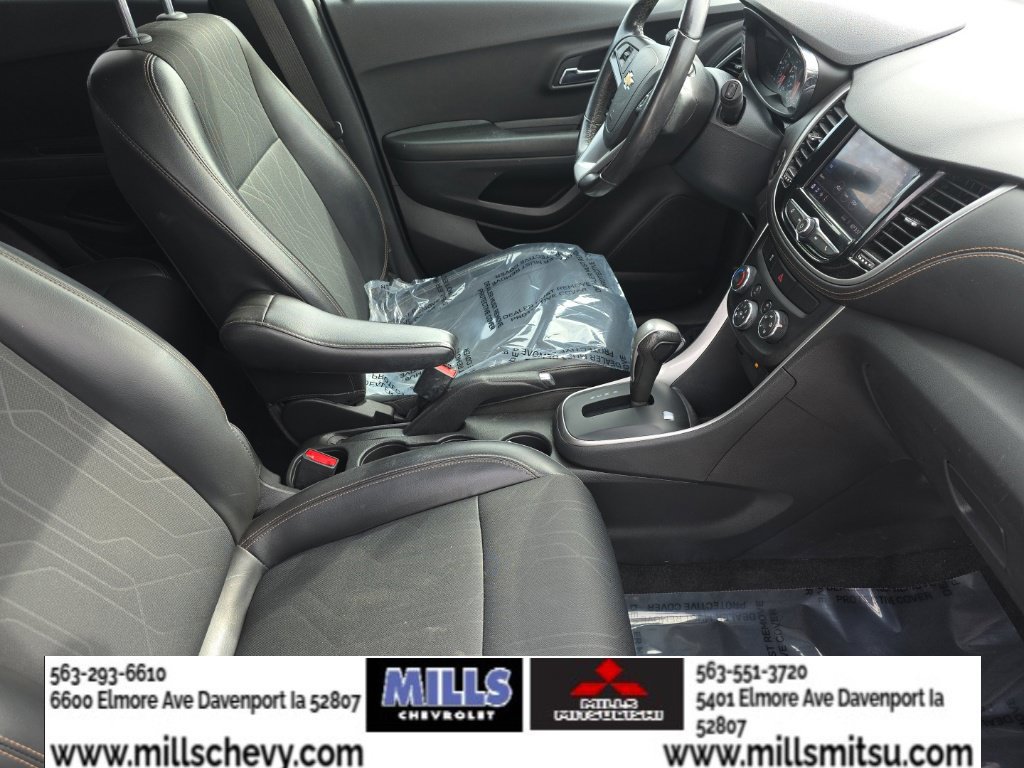 Used 2021 Chevrolet Trax LT w/ LT Convenience Package FWD image 21