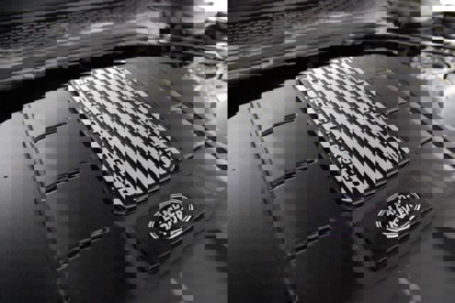 Used 2016 Land Rover Range Rover Sport SE image 26