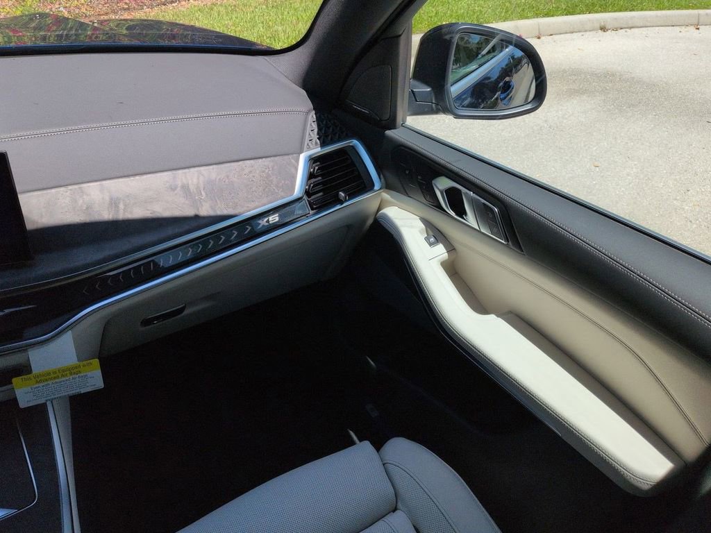 New 2026 BMW X5 xDrive40i w/ Executive Package AWD/4WD image 17