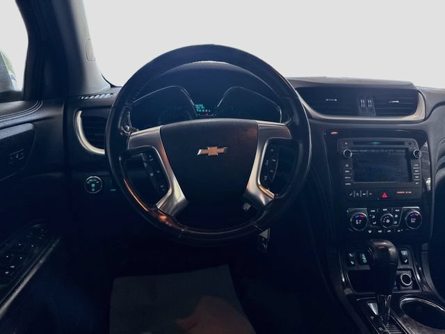 Used 2017 Chevrolet Traverse LT FWD image 23