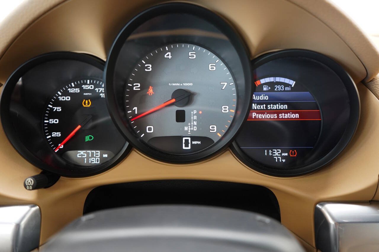Used 2015 Porsche Boxster S RWD image 86