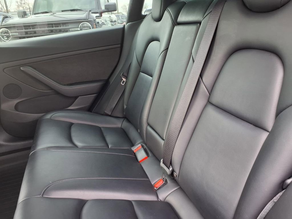 Used 2022 Tesla Model 3 Long Range image 7