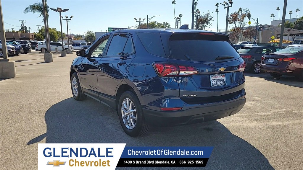 Used 2023 Chevrolet Equinox LS image 7