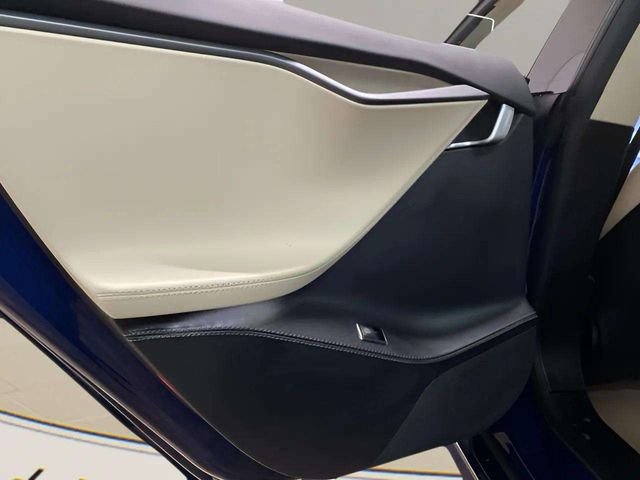 Used 2018 Tesla Model S 75D image 78