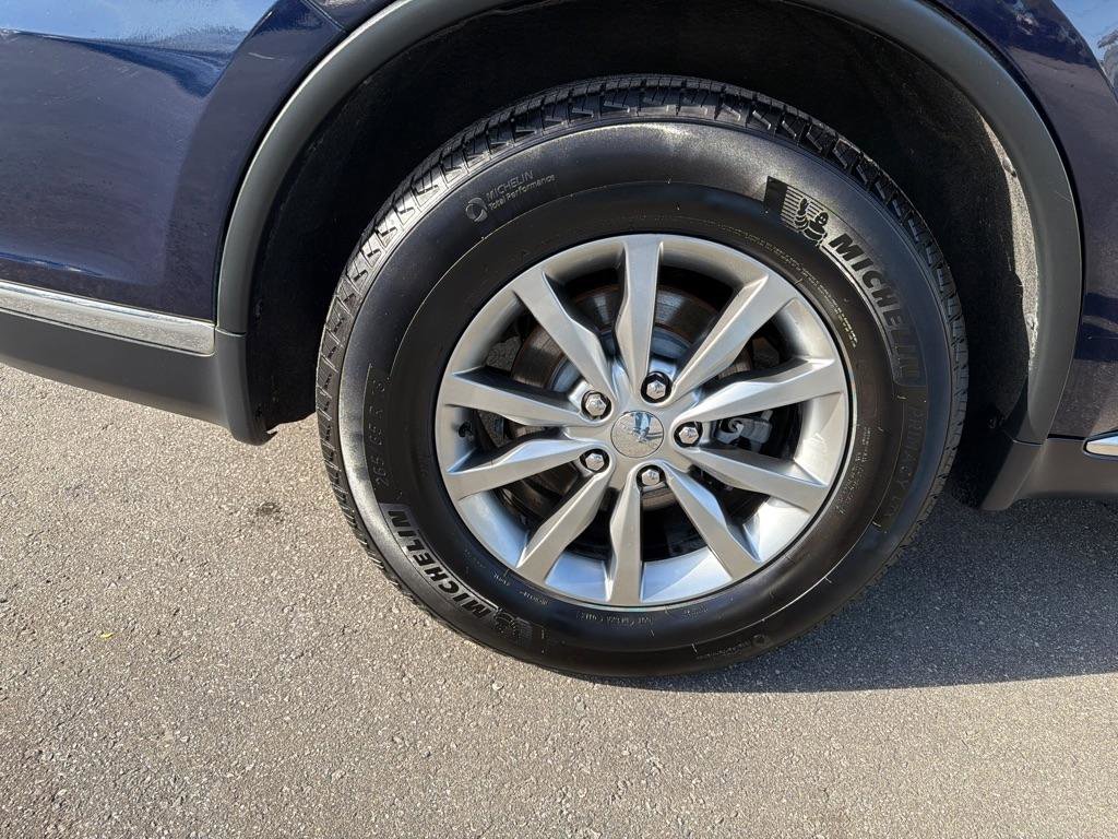 Used 2018 Dodge Durango SXT w/ 3rd Row Seating Group RWD image 38