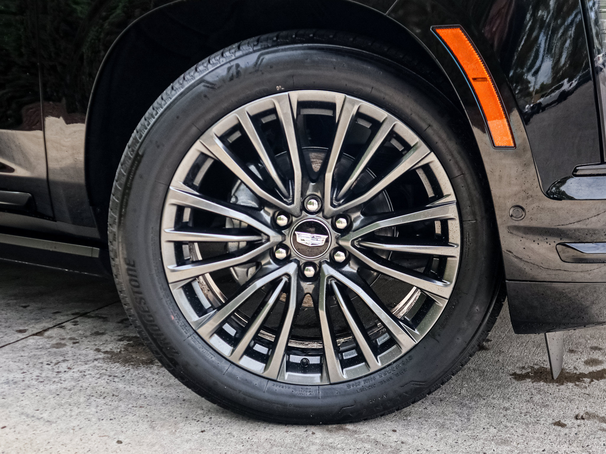 Used 2026 Cadillac Escalade Platinum Sport AWD/4WD image 13