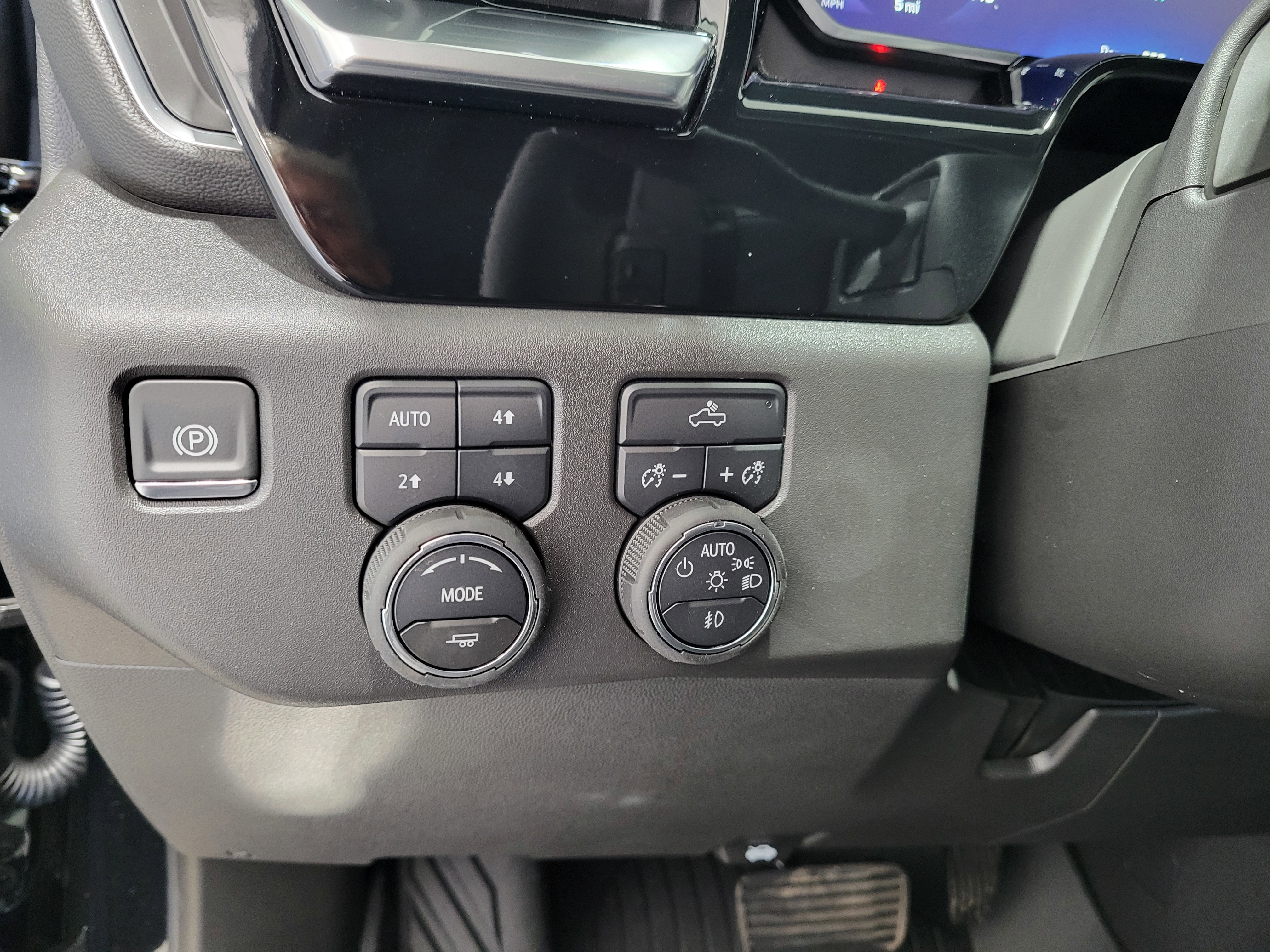 New 2026 Chevrolet Silverado 1500 LT Trail Boss w/ Convenience Package II image 22