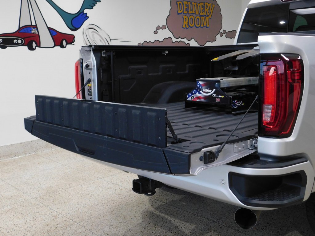 Used 2022 GMC Sierra 3500 Denali w/ Technology Package image 78