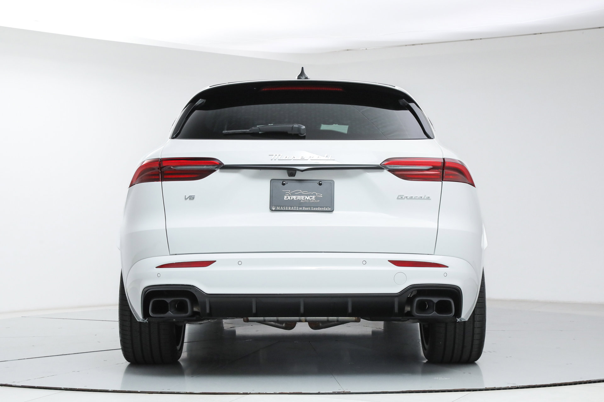 New 2026 Maserati Grecale Modena image 4